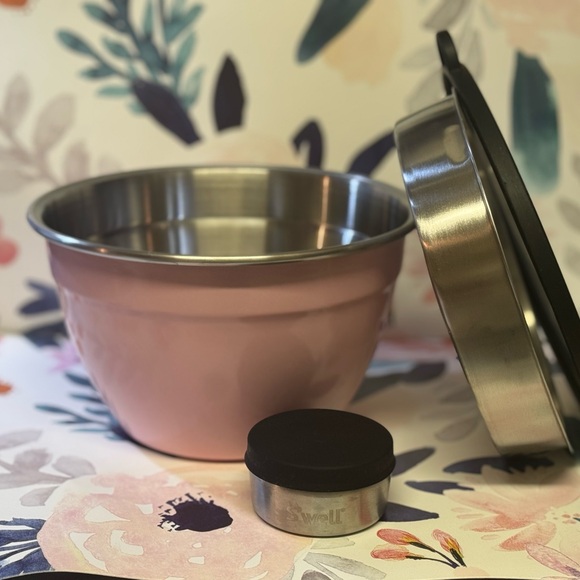 S'well Pink Topaz Salad Bowl Kit 64oz Leakproof & Dressing Canister incl. - Picture 2 of 5